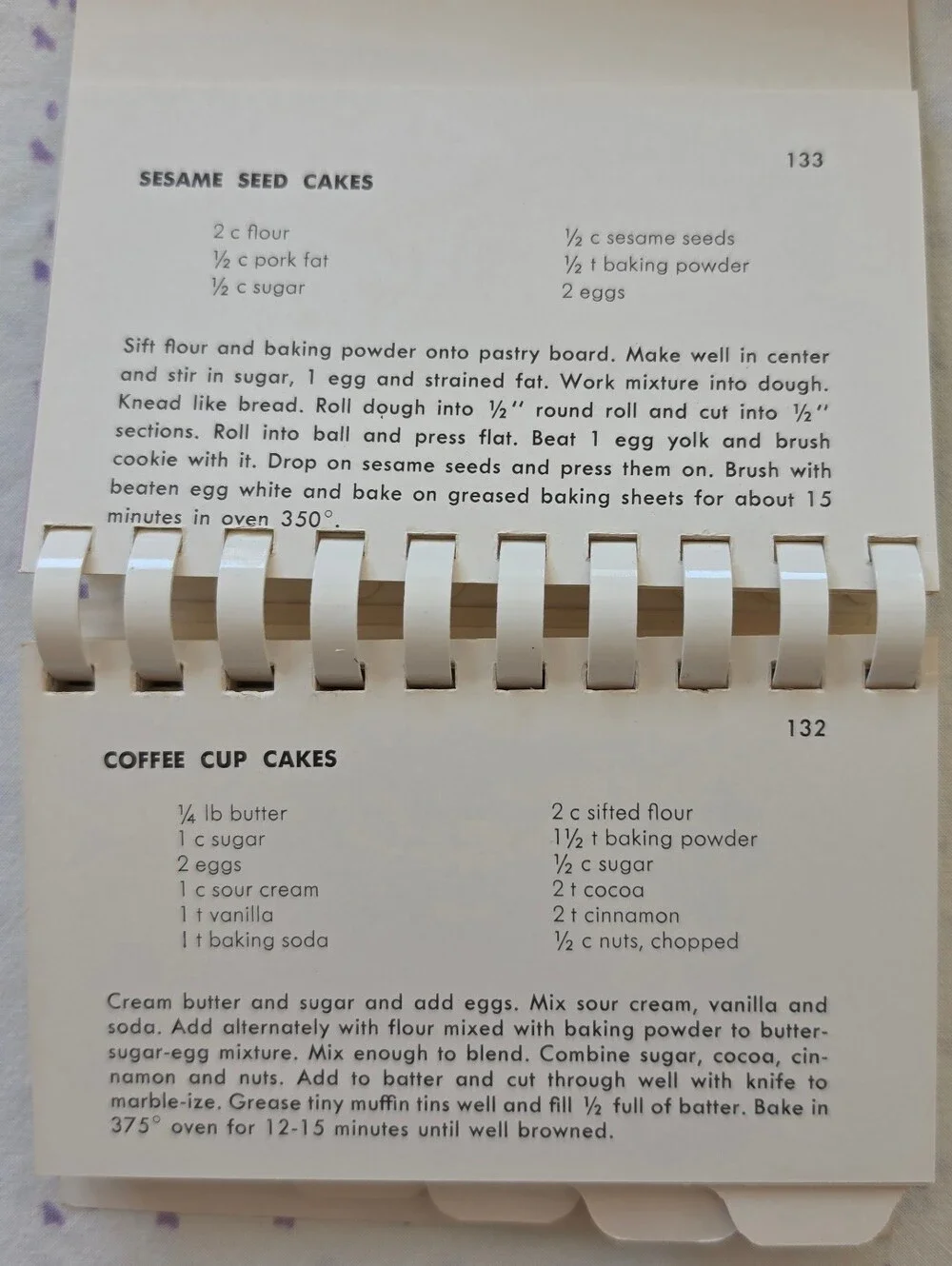 SPICEMANSHIP-THE ART OF COOKING WITH HERBS& SPICES (1959)